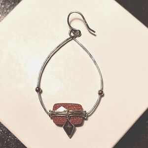 One Silpada Earring "Warm Hues" 925 Sterling Silver, brass, stone. EUC